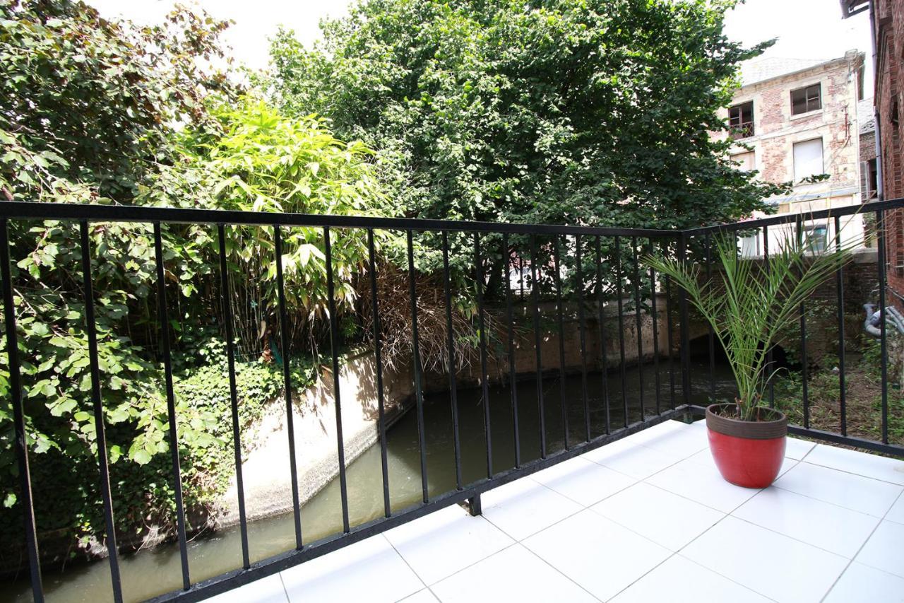 La Riviera Apartment La Fere Exterior photo